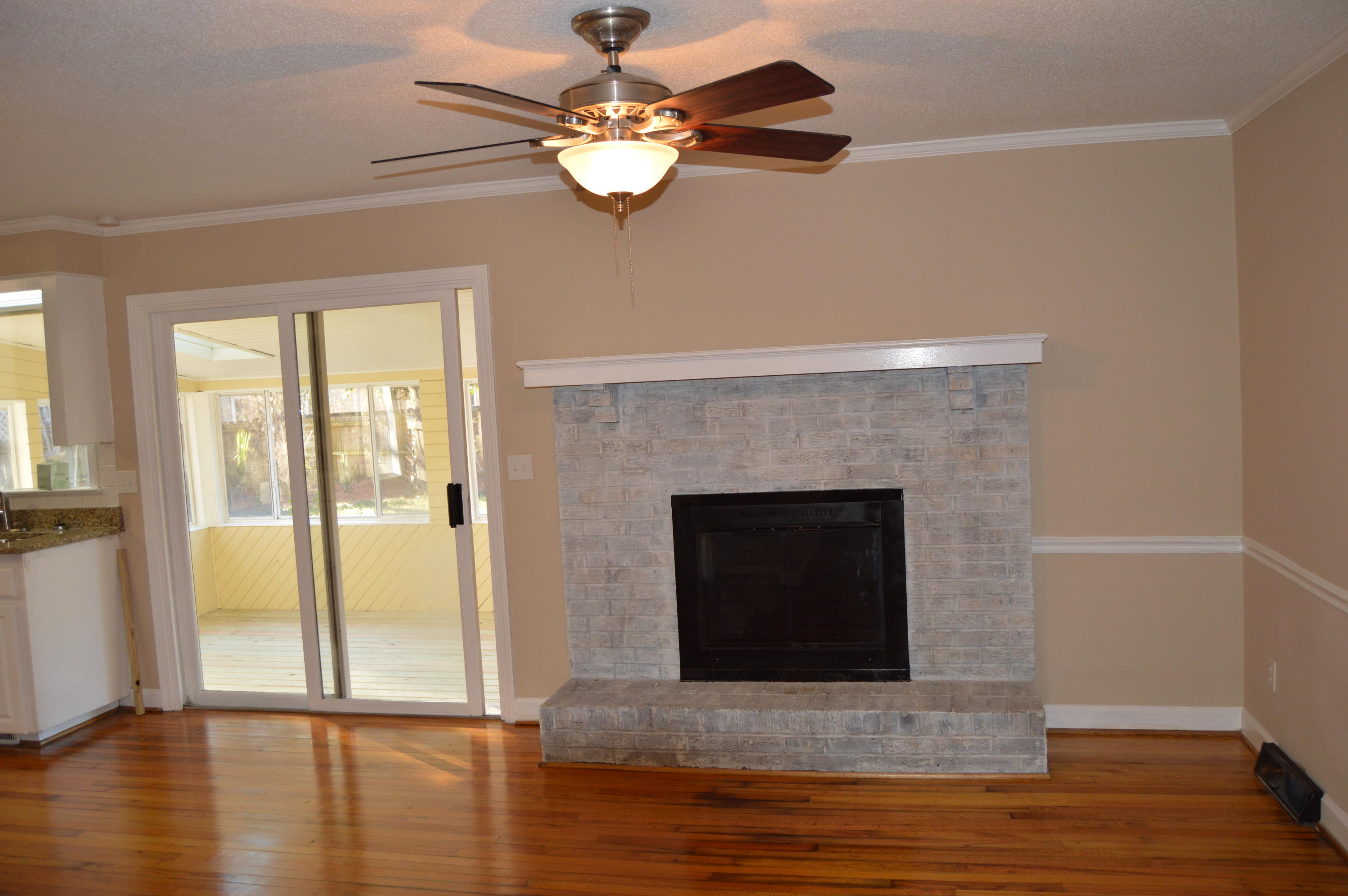 207 Chamblee Road Walterboro, SC 29488 - Photo 7 of 18 Dinette