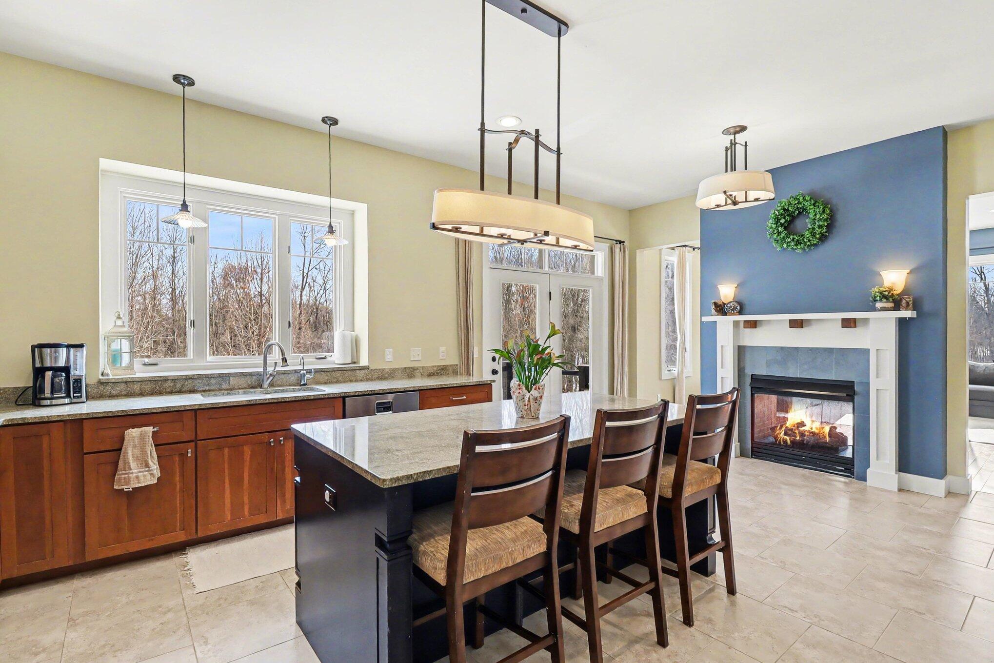 451 Oak Arbor Circle East Rochester, MI 48306 - Photo 14 of 42 020_file_3349