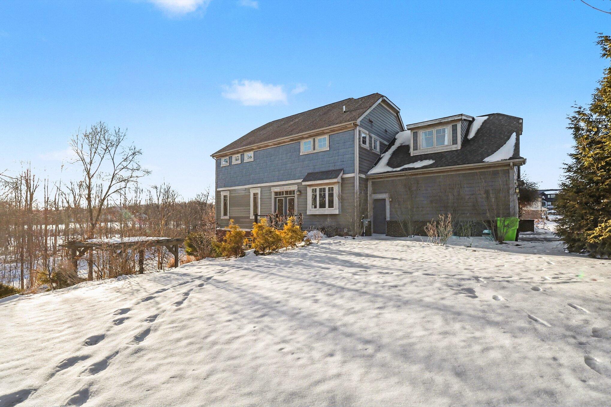 451 Oak Arbor Circle East Rochester, MI 48306 - Photo 35 of 42 039_file_2323