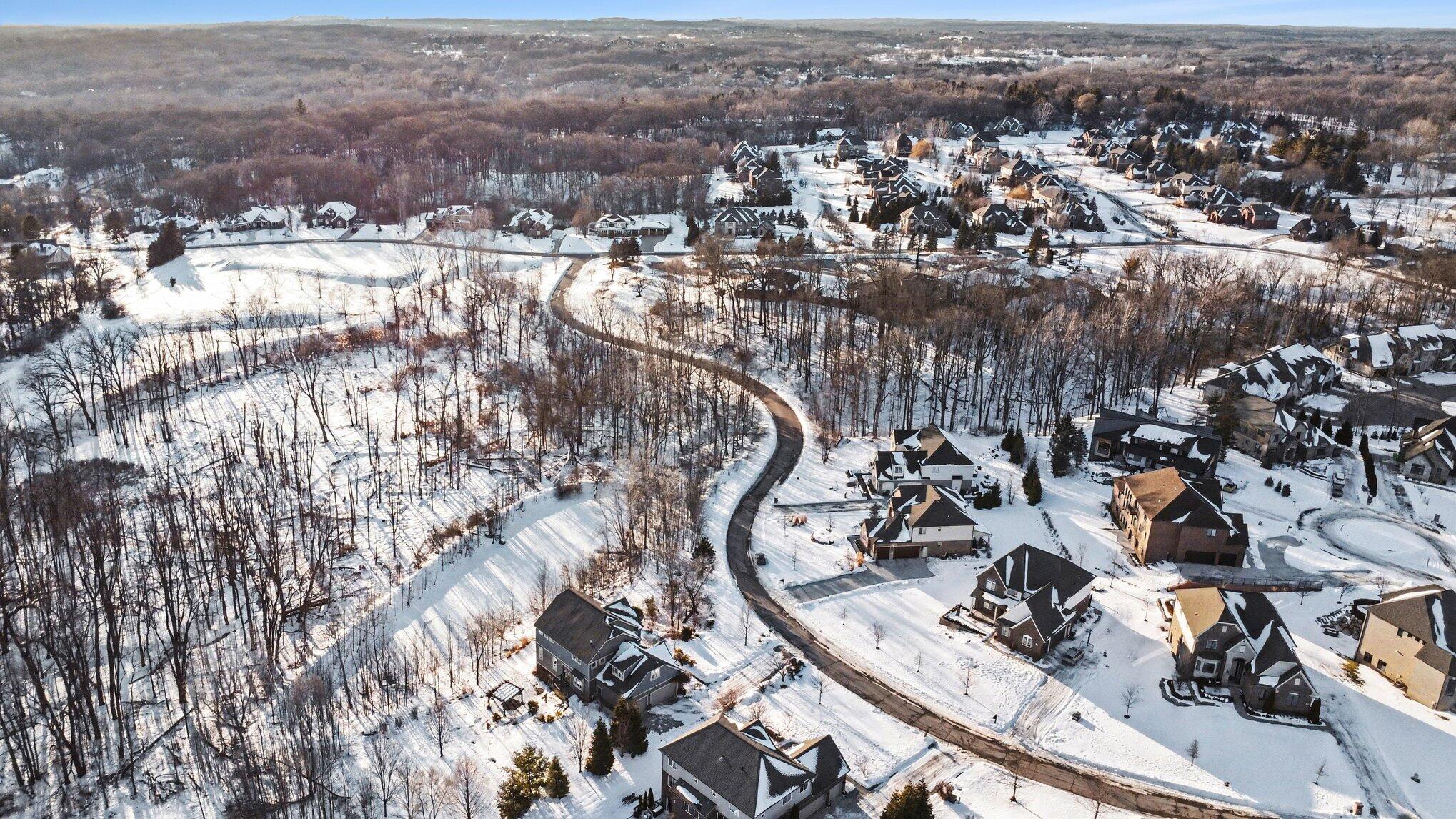 451 Oak Arbor Circle East Rochester, MI 48306 - Photo 42 of 42 051_file_4431