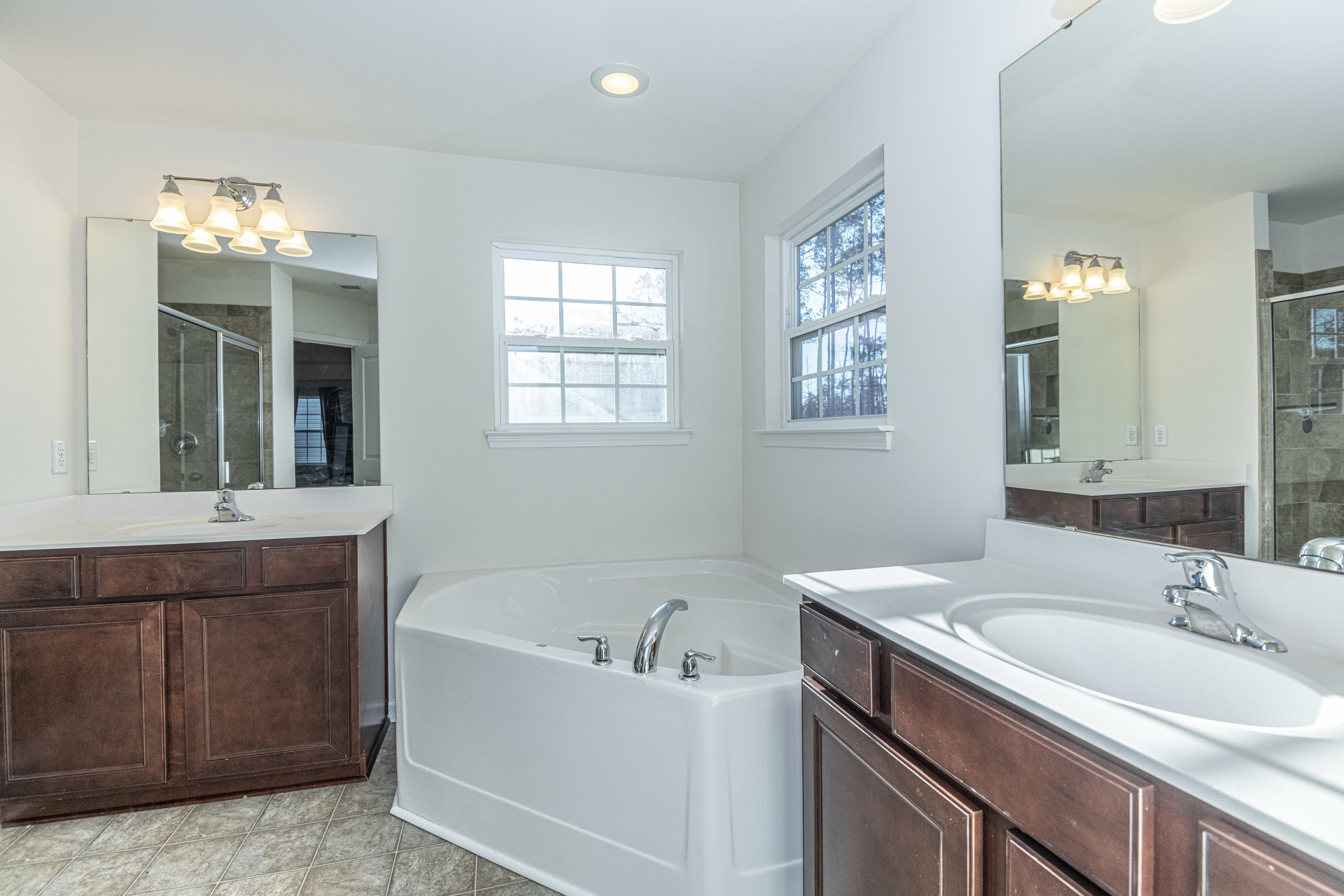 237 Spectrum Road Summerville, SC 29486 - Photo 23 of 36 DSC_7125