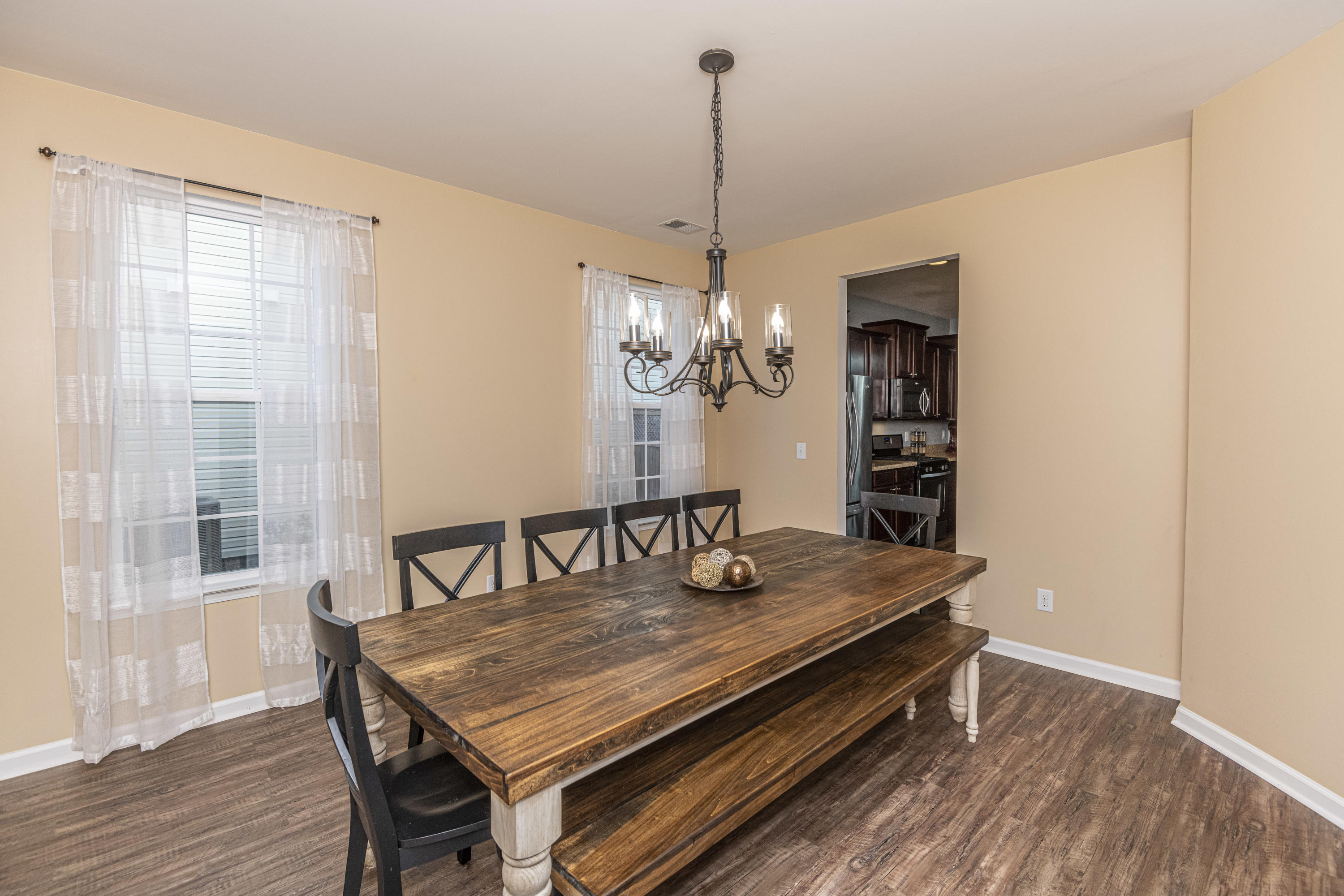 237 Spectrum Road Summerville, SC 29486 - Photo 10 of 36 DSC_7095