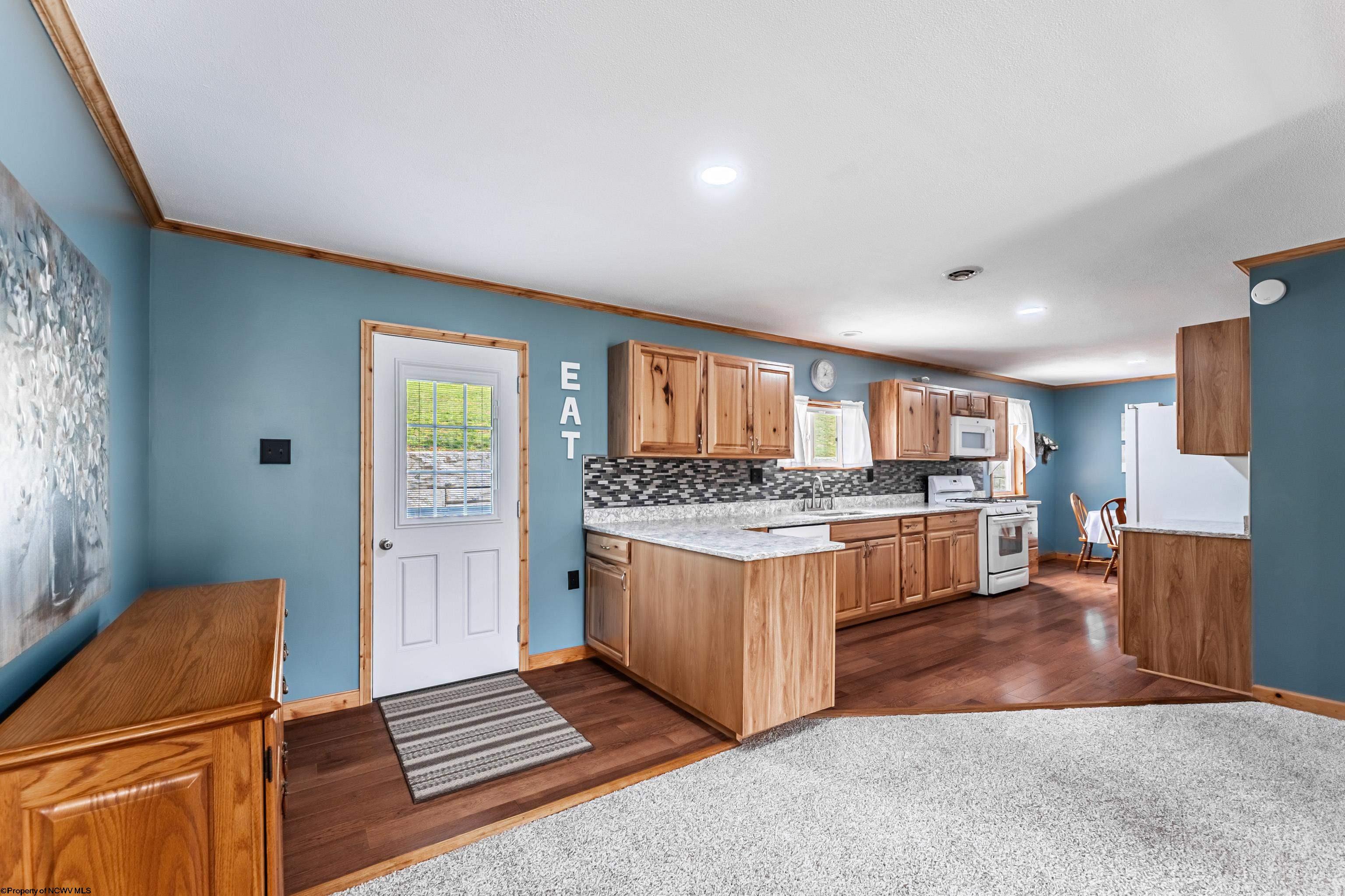 271 Statler Run Road Fairview, WV 26570 - Photo 6 of 33 Gallery Image 6