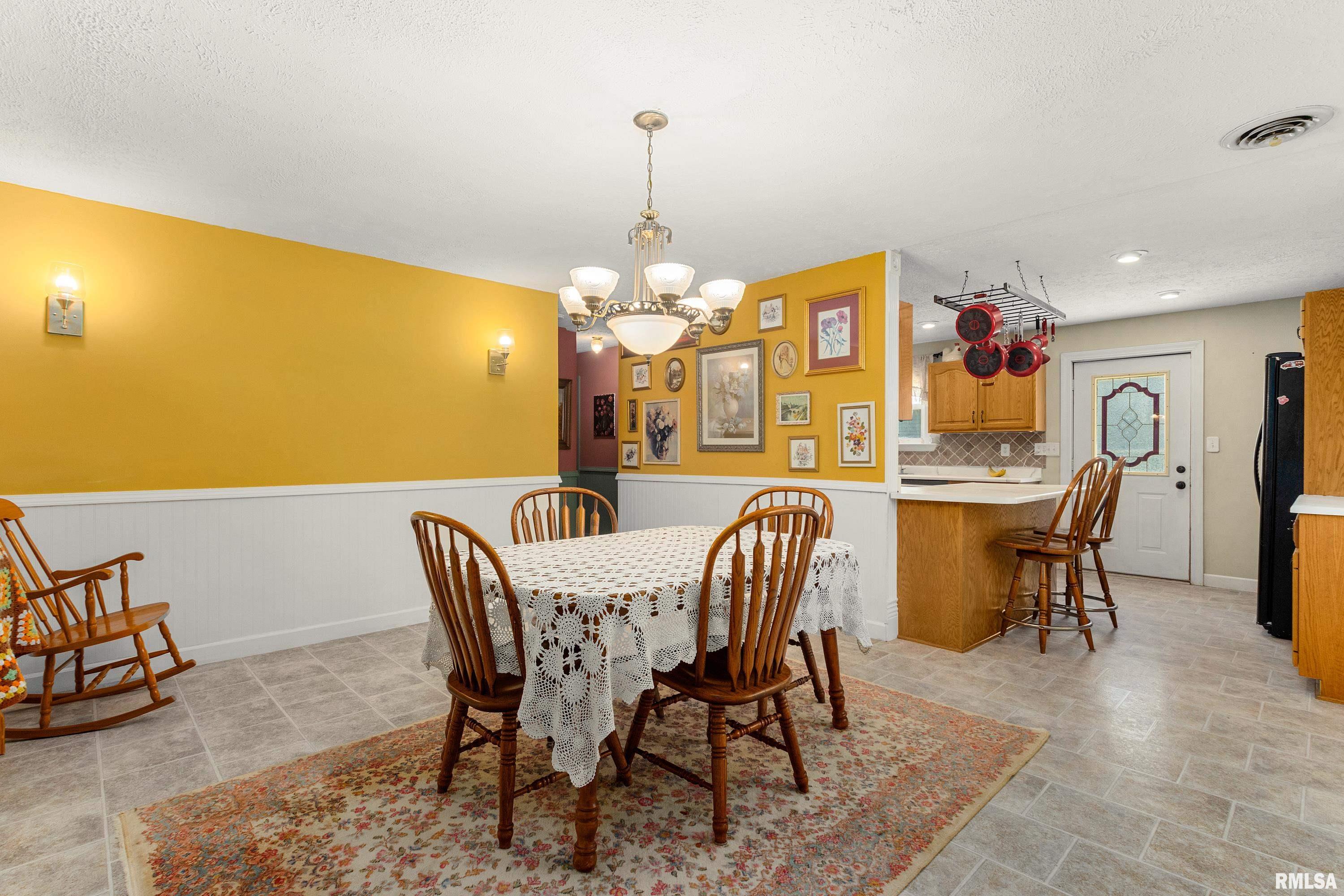 217 Frontenac Road Marquette Heights, IL 61554 - Photo 18 of 39