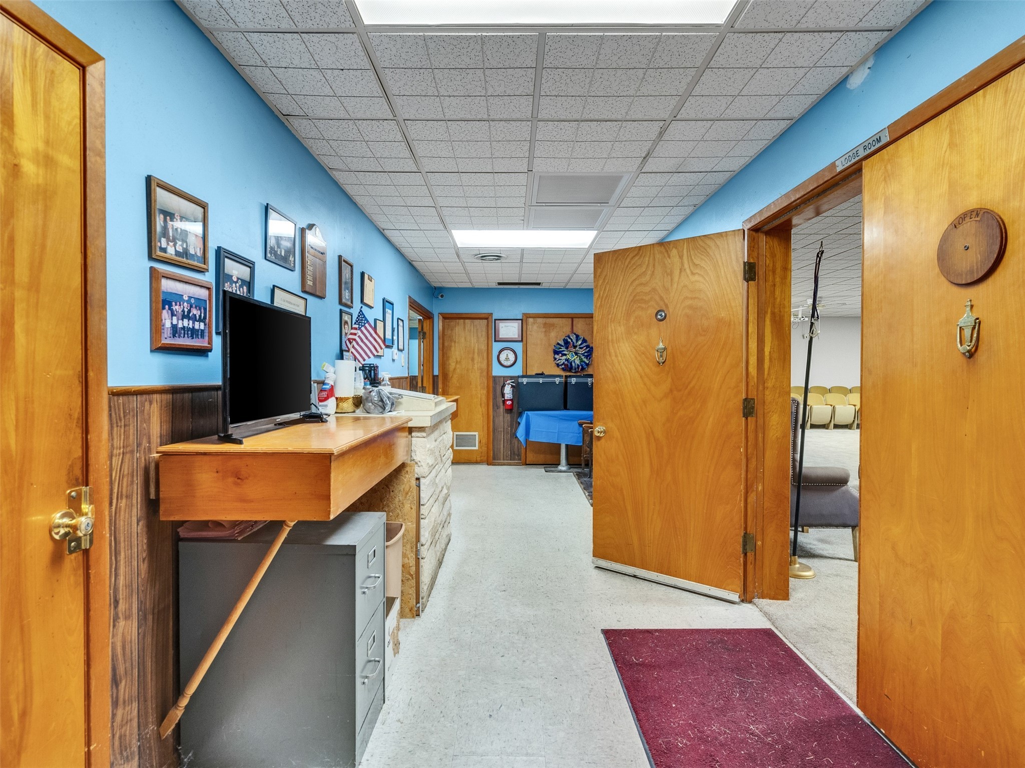 151 West Road Houston, TX 77037 - Photo 12 of 35 Back entrance