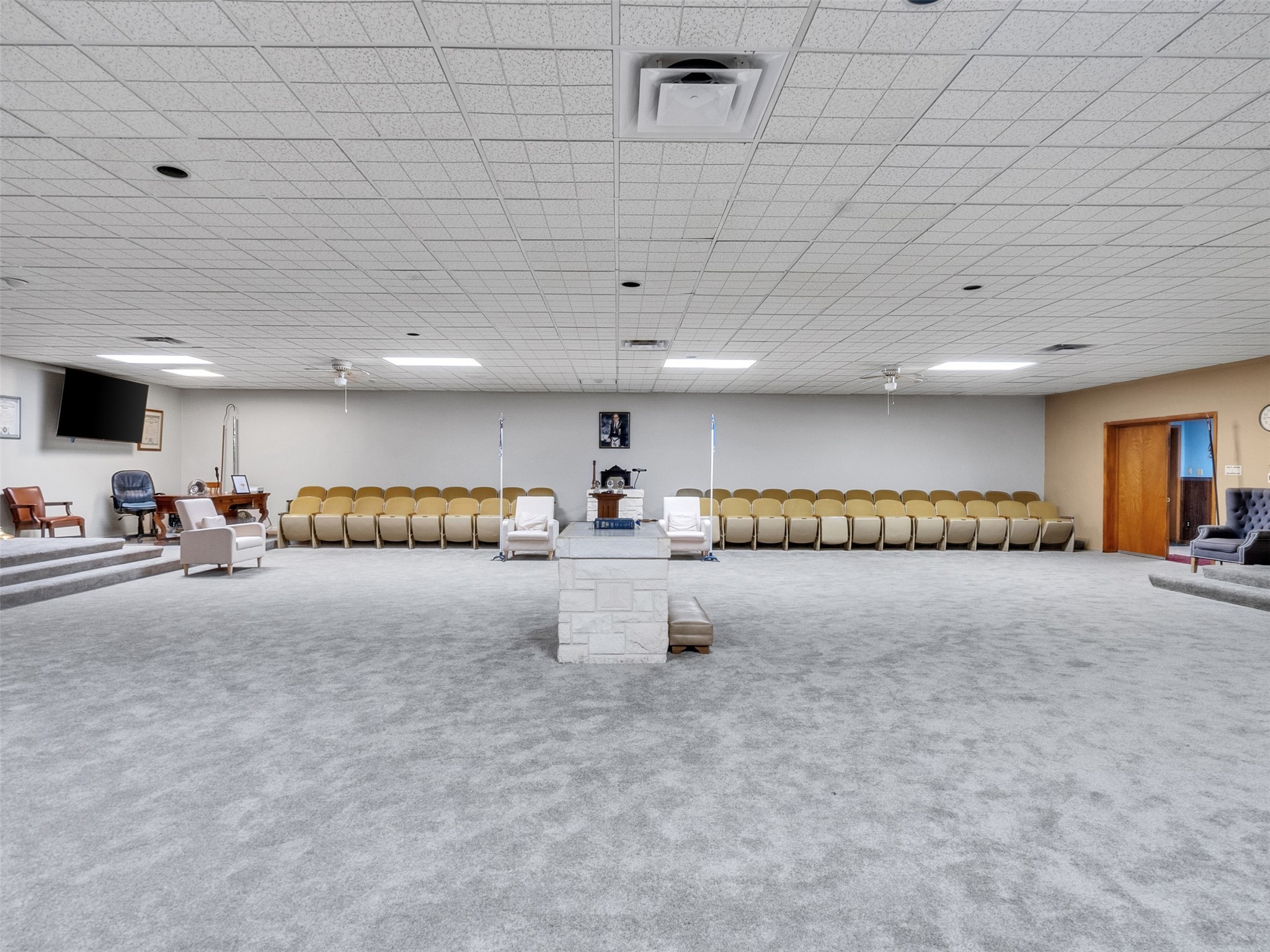 151 West Road Houston, TX 77037 - Photo 16 of 35