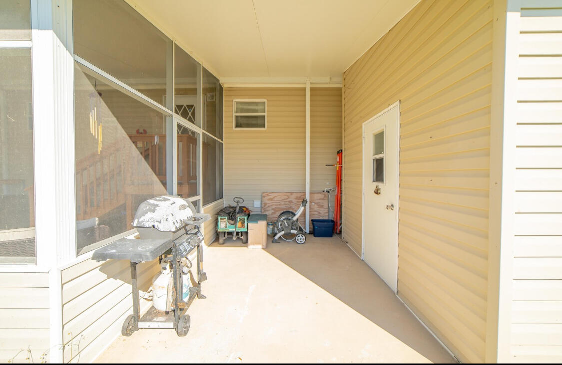 1510 Southwest 35th Circle Okeechobee, FL 34974 - Photo 39 of 53 IMG_6343