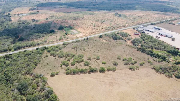 $250,000 | 0 North State Highway 16, Jourdanton, TX 78026