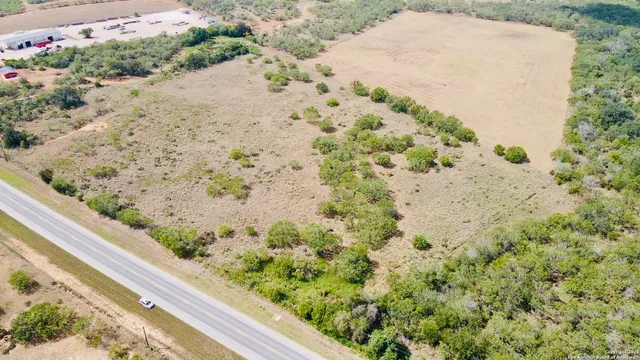 $250,000 | 0 North State Highway 16, Jourdanton, TX 78026