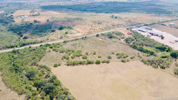 $250,000 | 0 North State Highway 16, Jourdanton, TX 78026