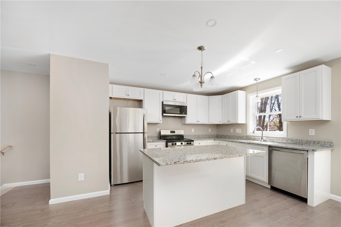 40 Farnum Pike, Unit 4 Smithfield, RI 02917 - Photo 23 of 34