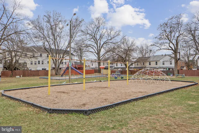 $399,900 | 9636 Aspen Place, Manassas, VA 20110