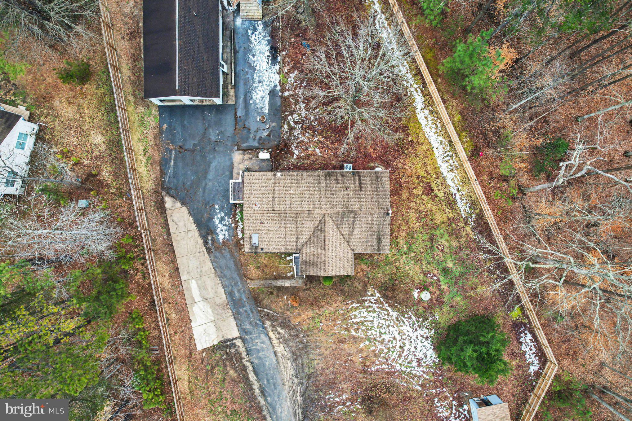 4901 Partlow Road Partlow, VA 22534 - Photo 45 of 48 look at all that private parkin