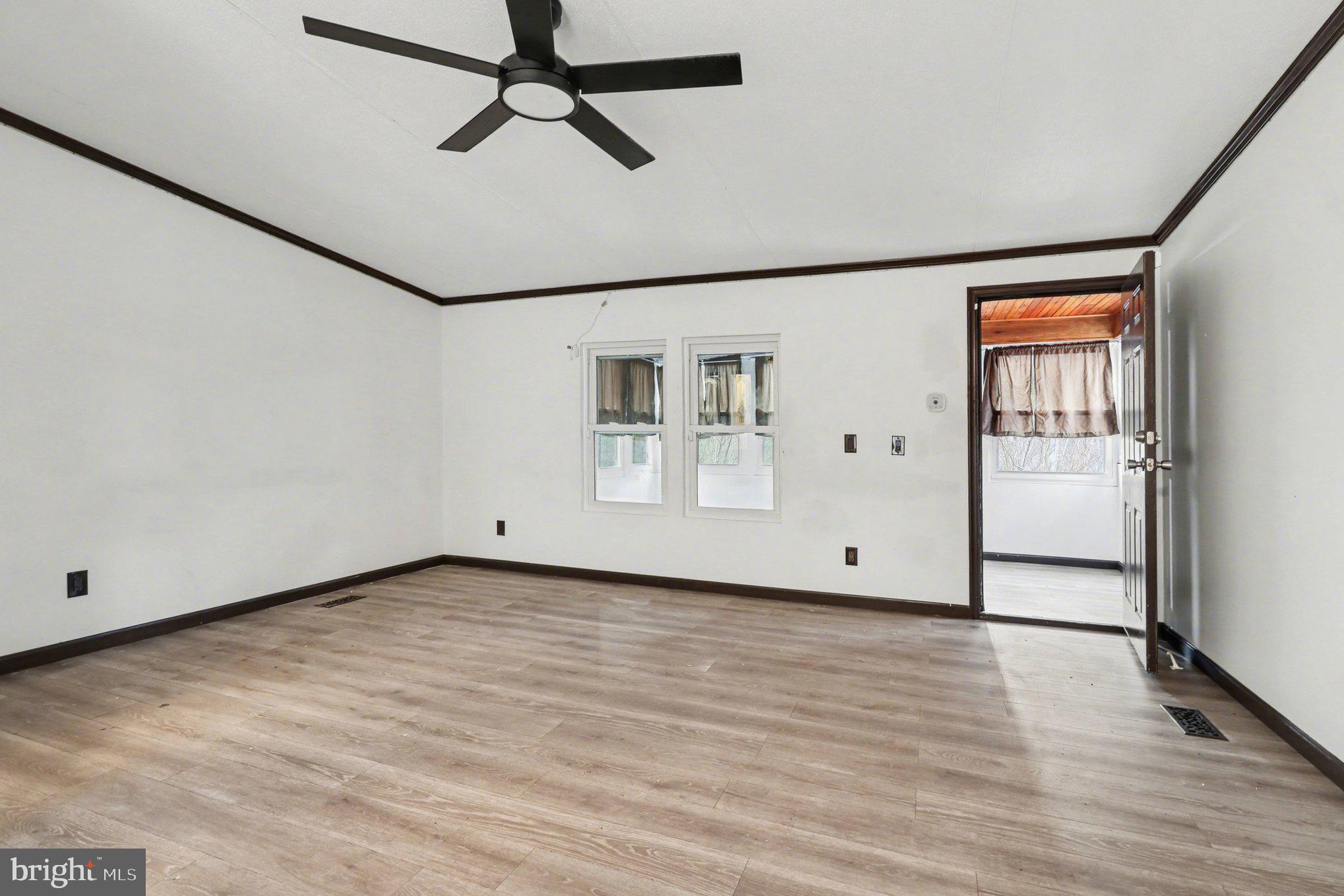 4901 Partlow Road Partlow, VA 22534 - Photo 9 of 47 walking into the living room