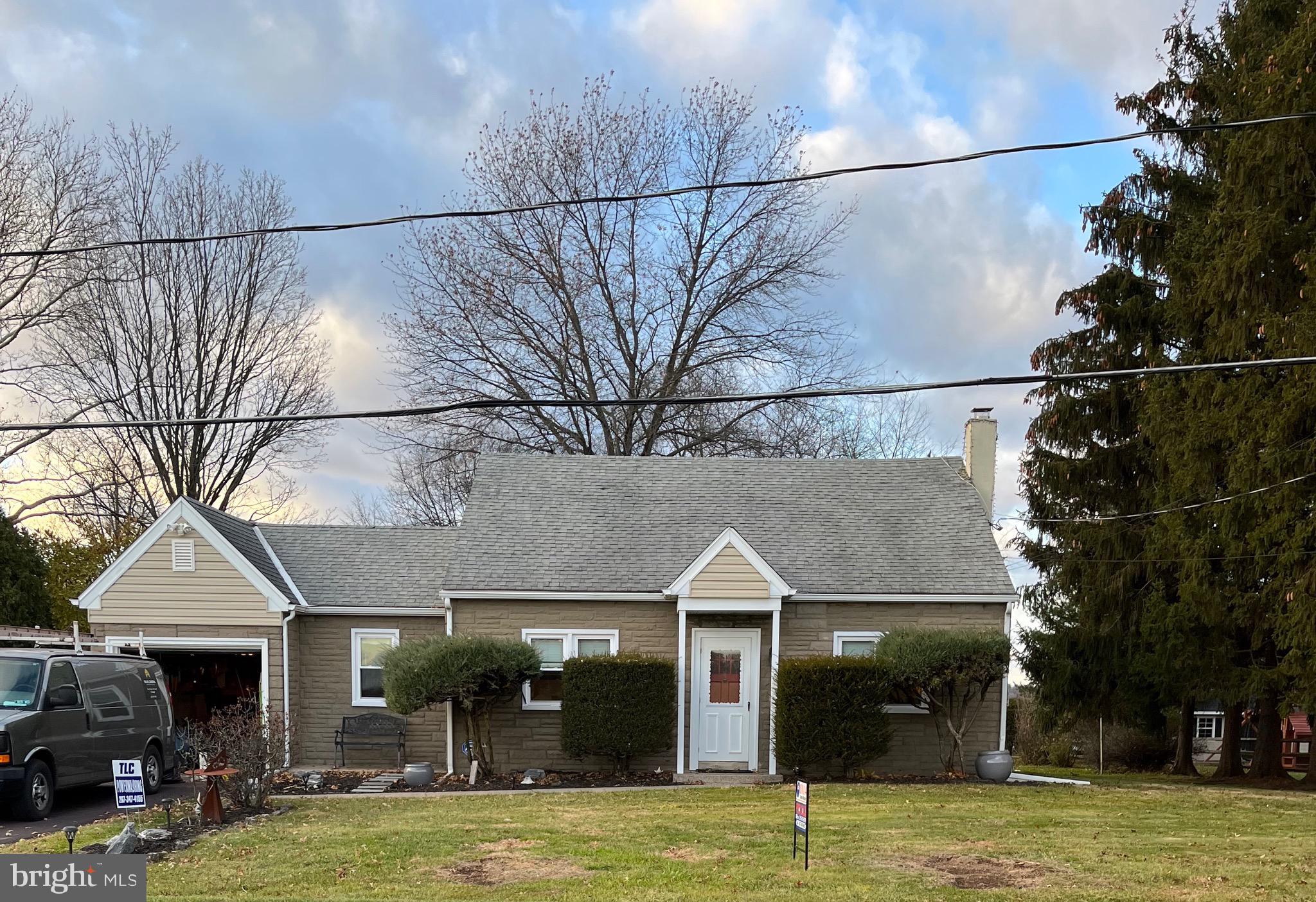 619 Elroy Road Souderton, PA 18964 - Photo 1 of 43 Front from Elroy road