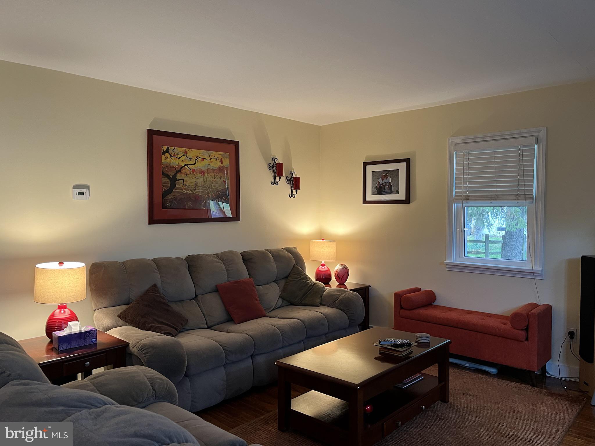 619 Elroy Road Souderton, PA 18964 - Photo 16 of 43 Living room