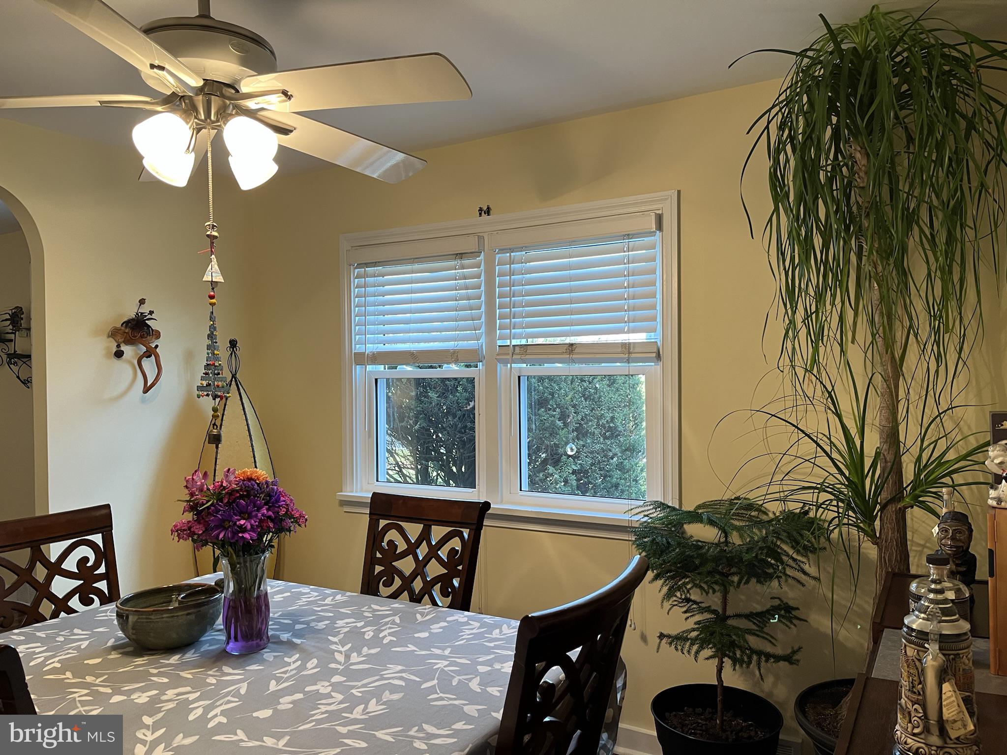 619 Elroy Road Souderton, PA 18964 - Photo 20 of 43 Dining