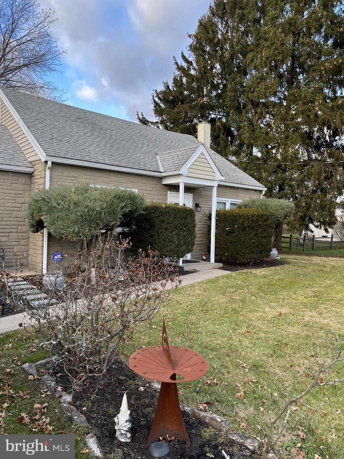 619 Elroy Road Souderton, PA 18964 - Photo 3 of 43 Front