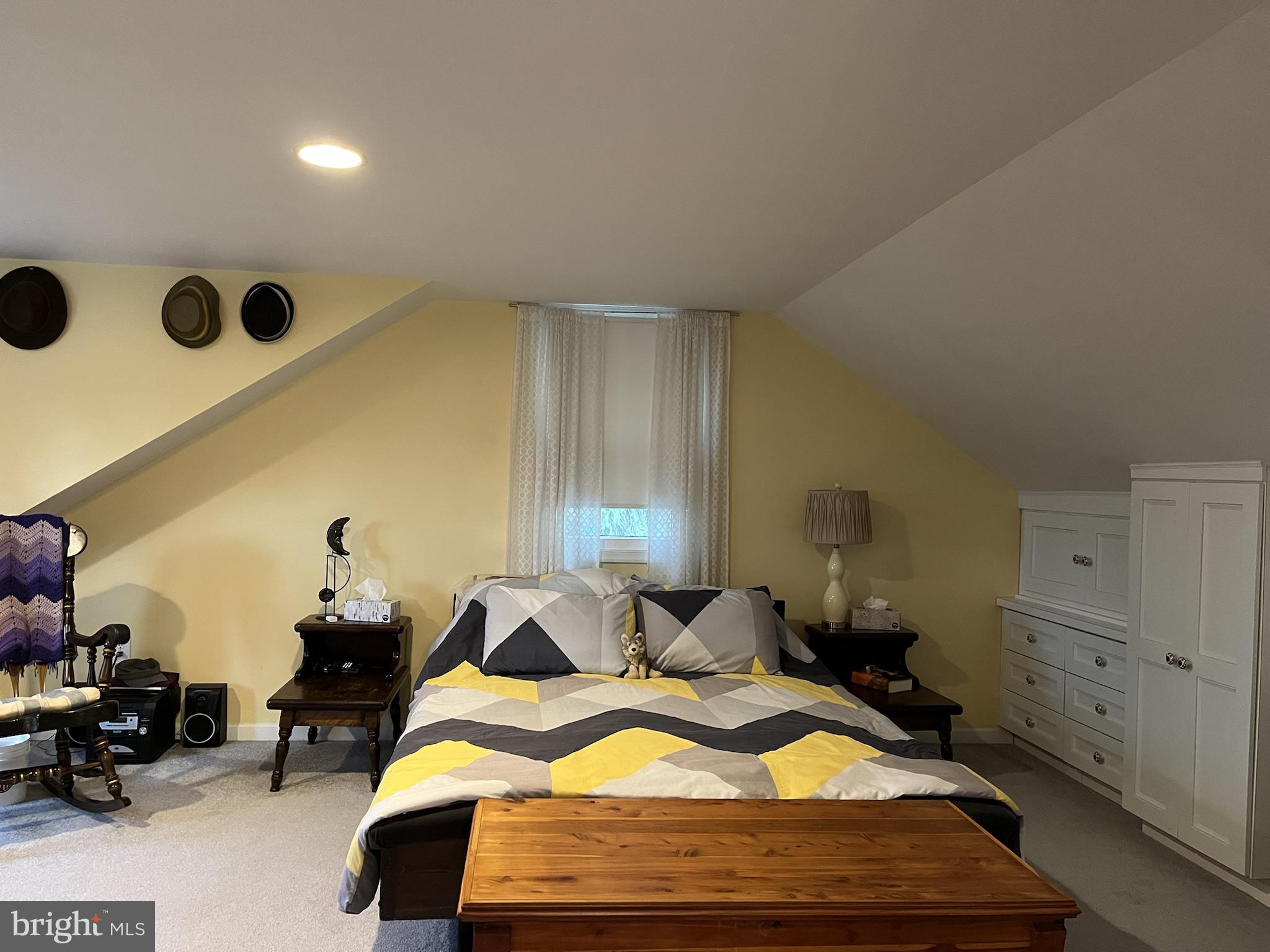 619 Elroy Road Souderton, PA 18964 - Photo 28 of 43 Master bedroom