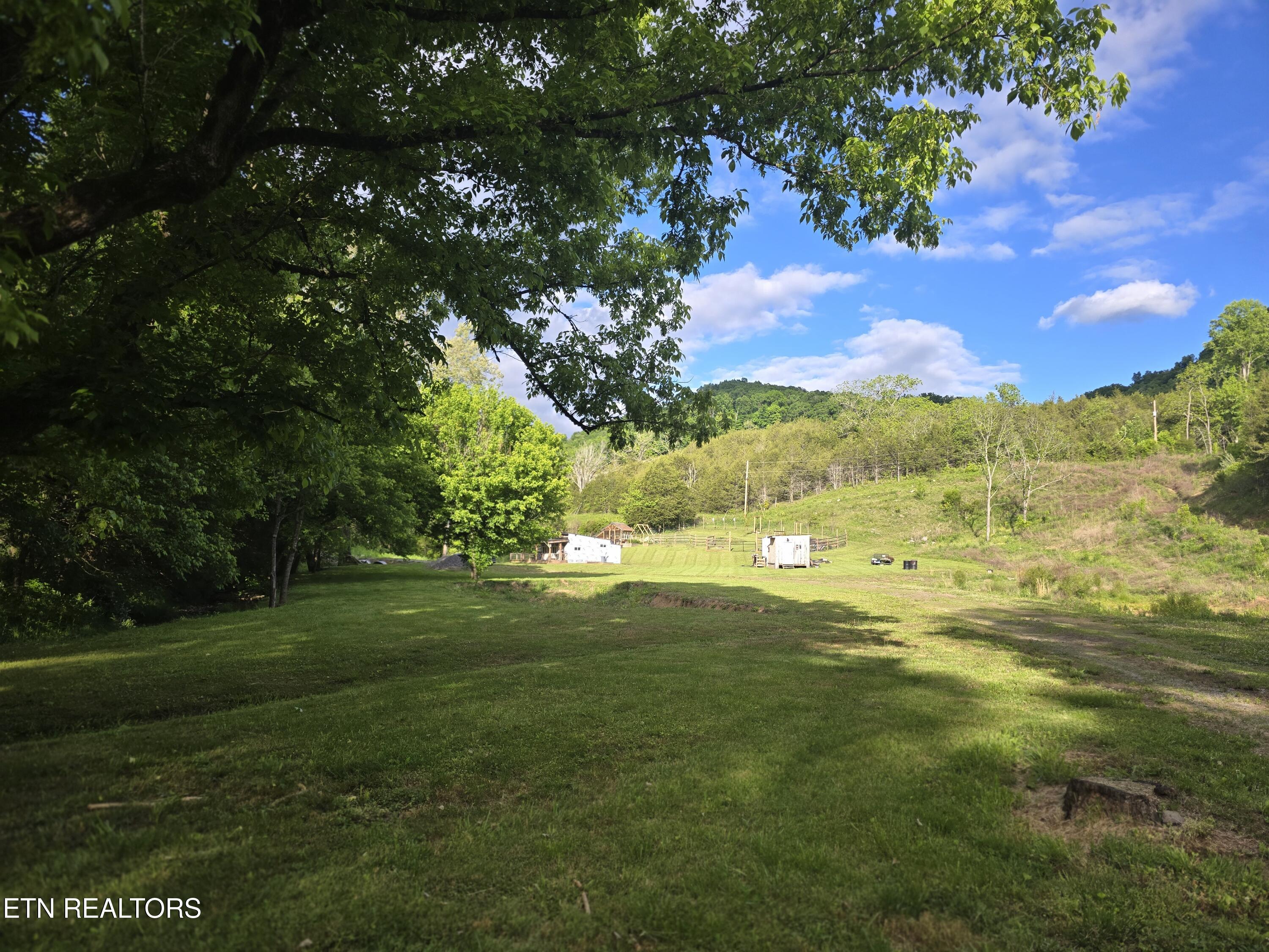 2615 Stoney Fork Road Sneedville, TN 37869 - Photo 7 of 60 20260514_182852
