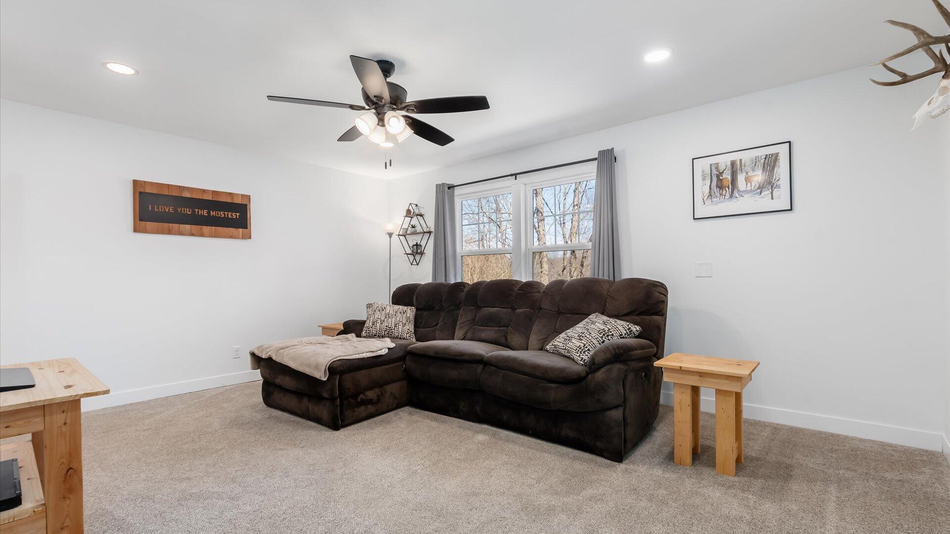 10050 Perryton Road Frazeysburg, OH 43822 - Photo 16 of 47 04-zj 10050 Perryton Rd009