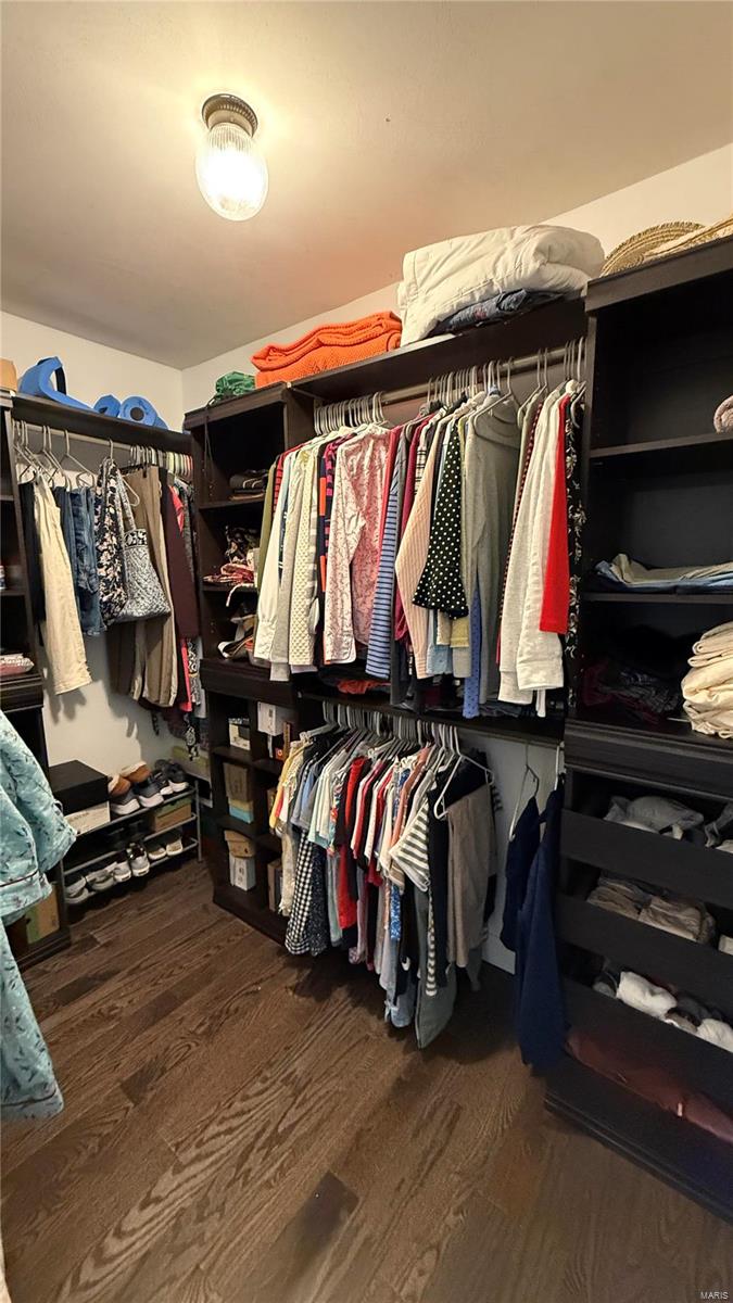 731 Timber Run Drive St. Louis, MO 63141 - Photo 8 of 18