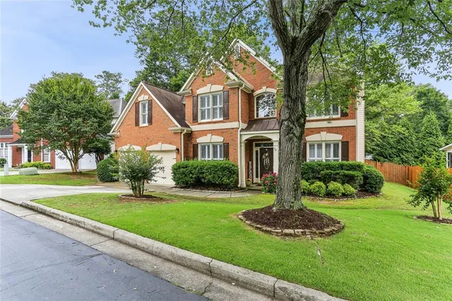 $800,000 | 2624 East Madison Drive, Atlanta, GA 30360