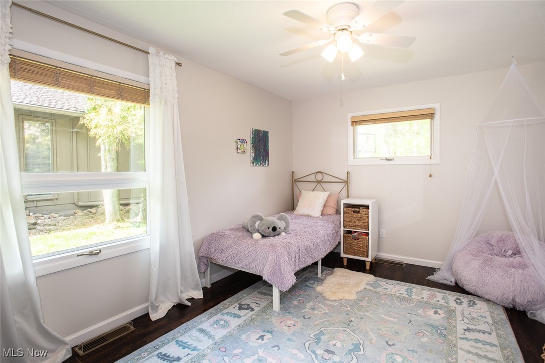 17105 Woodleaf Road Strongsville, OH 44136 - Photo 20 of 23 Gallery Image 20