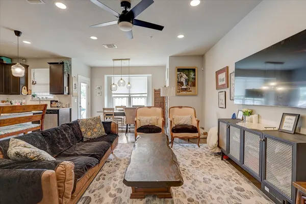 $4,200 | 7514 Wildcat Pass, Austin, TX 78757