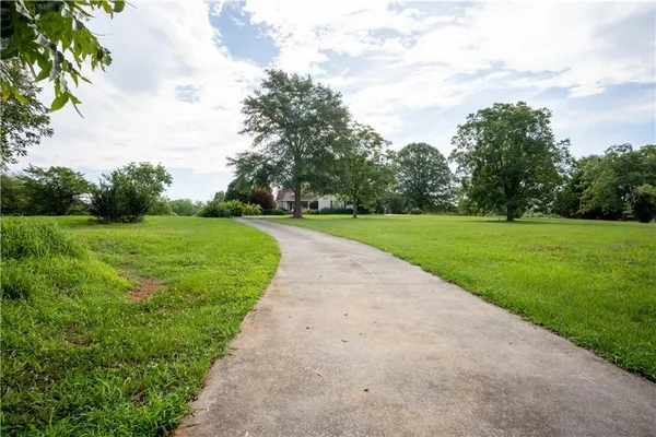 $1,275,000 | 442 Buffalo Creek Road, Carrollton, GA 30117