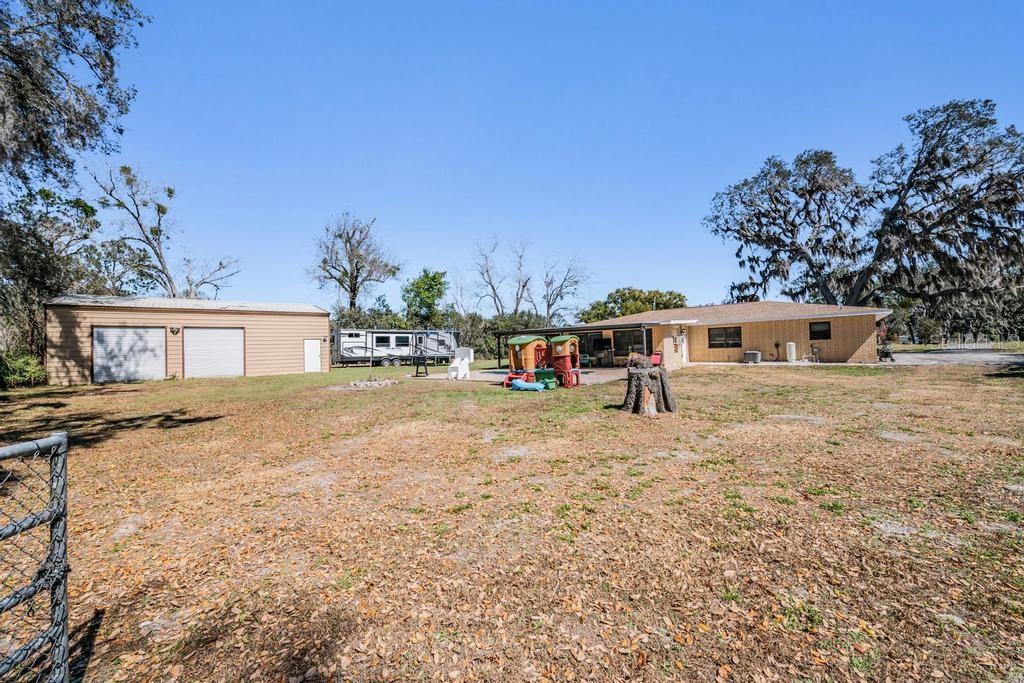 3835 Florida Ranch Boulevard Zephyrhills, FL 33541 - Photo 34 of 47