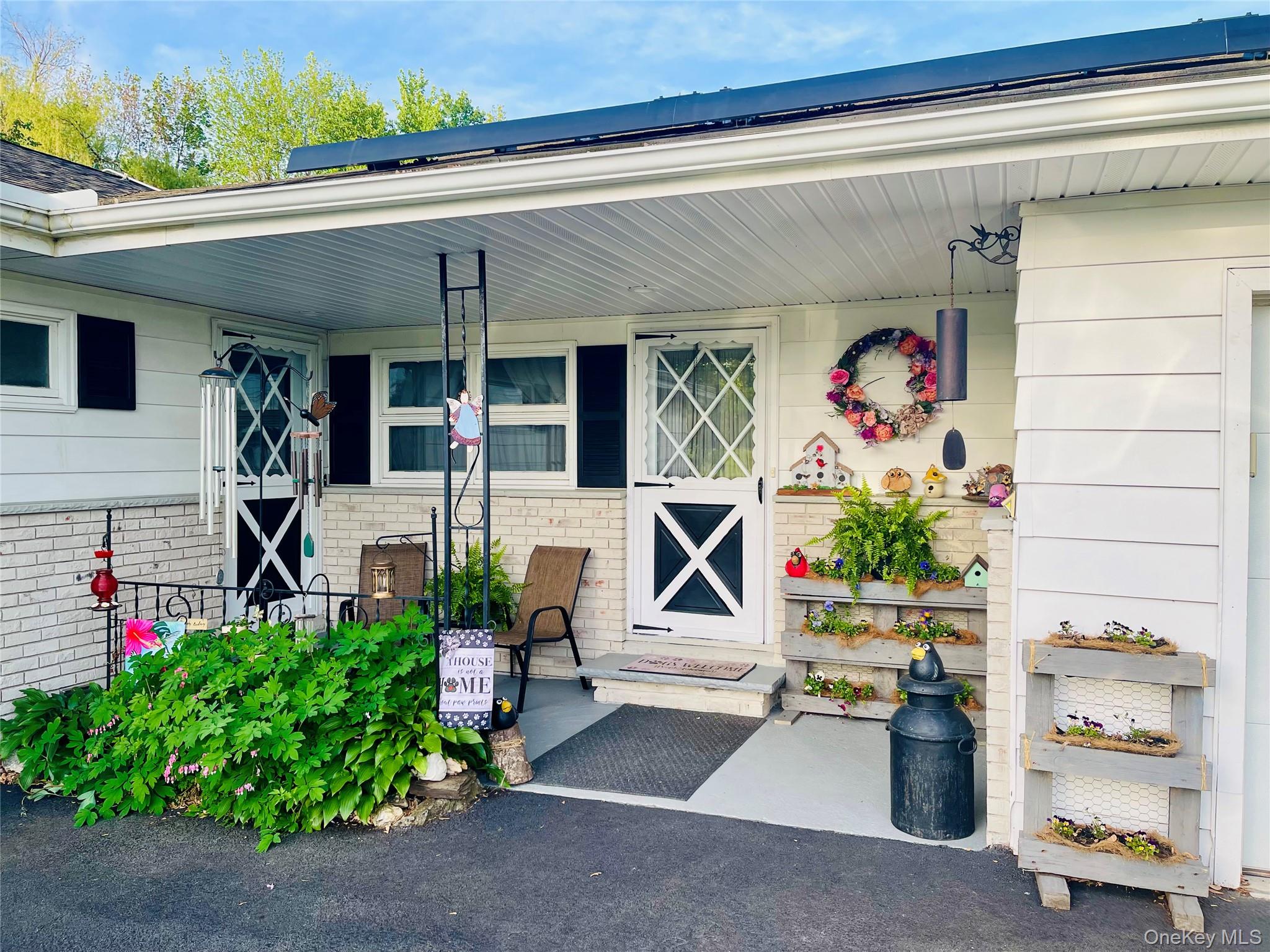 137 Cross Road Goshen, NY 10924 - Photo 2 of 50