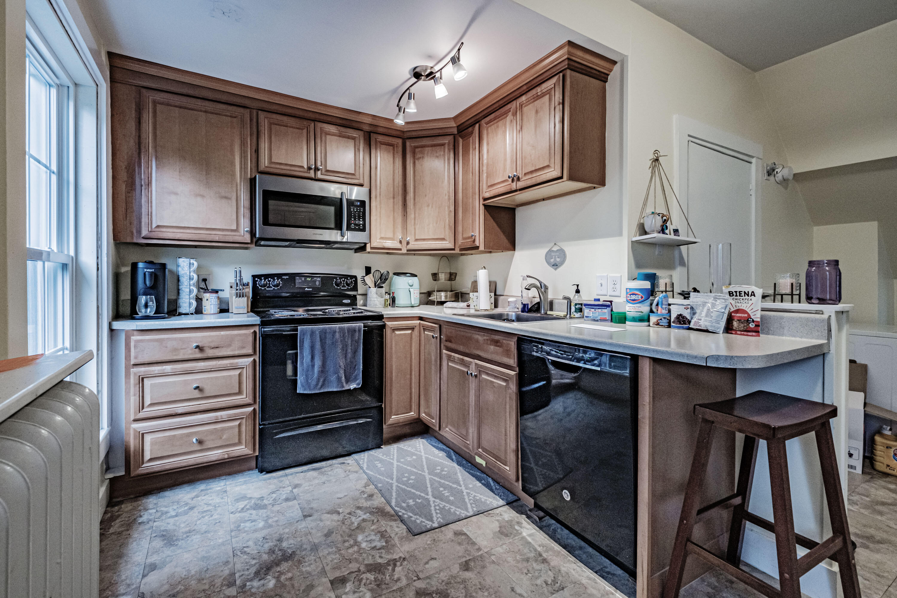 277 Main Street Cumberland Center, ME 04021 - Photo 15 of 17 Unit 2A - Kitchen