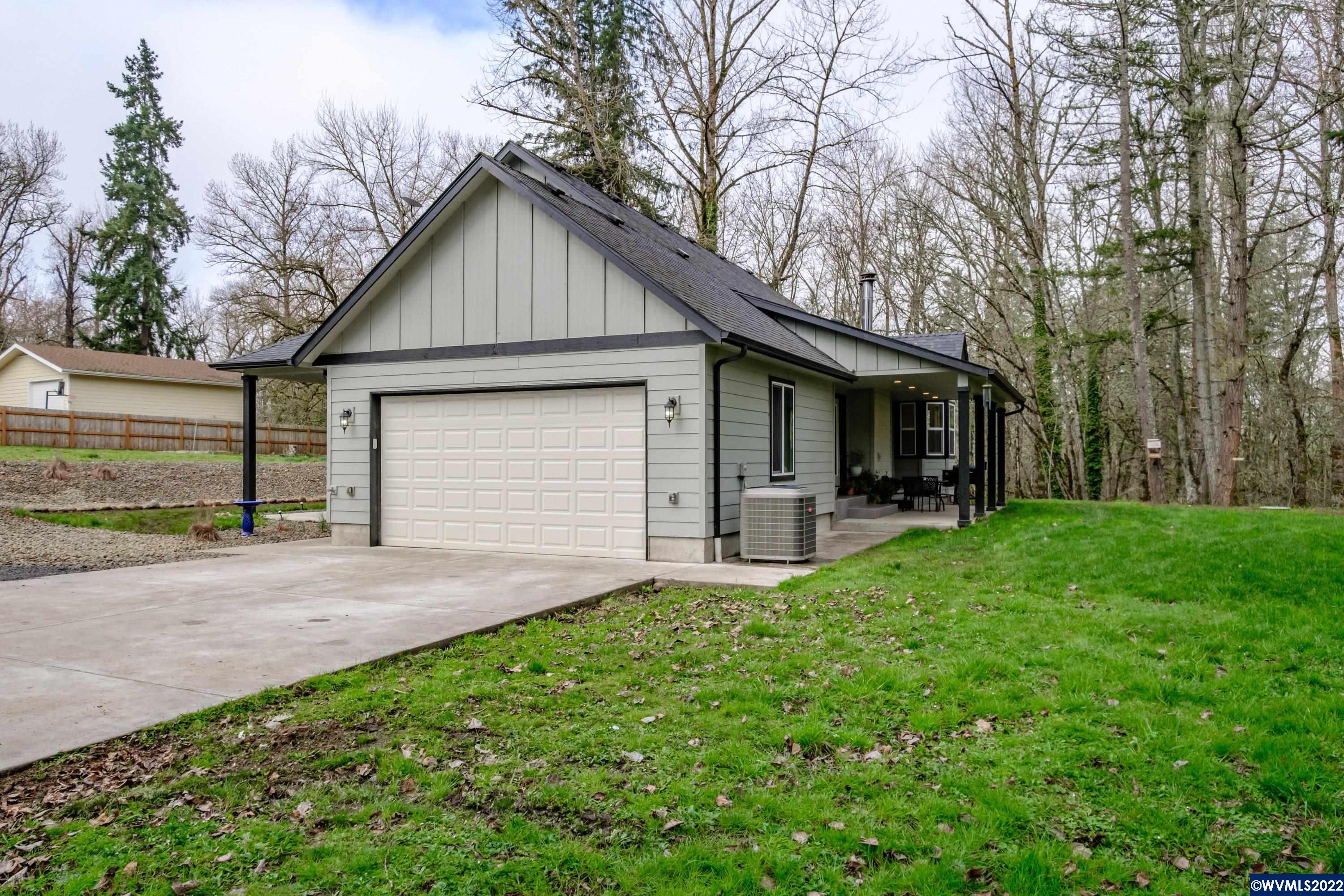 33008 Brewster Road Lebanon, OR 97355 - Photo 37 of 42 Gallery Image 37