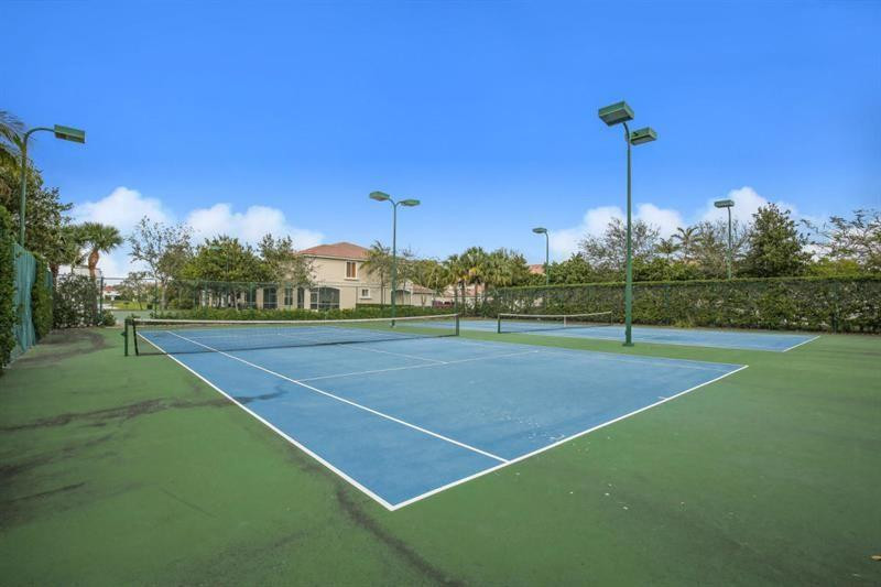 2007 Oakhurst Way, Unit 2007 Riviera Beach, FL 33404 - Photo 29 of 30 Photo 29