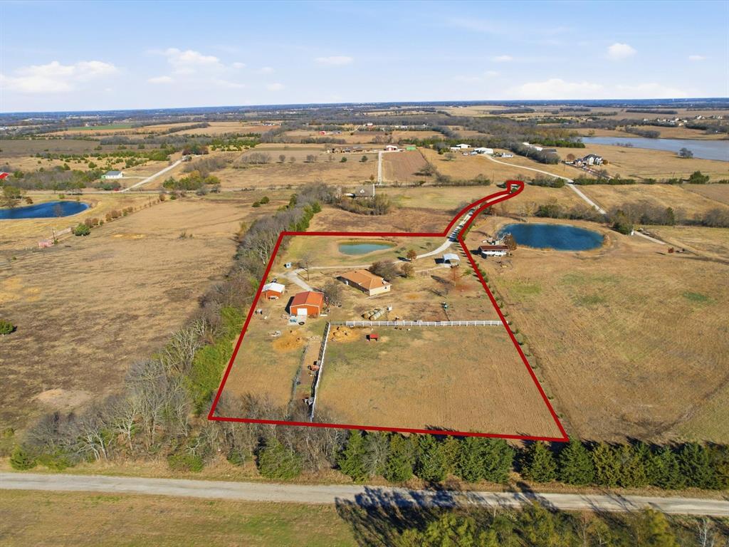 8402 County Road 501 Blue Ridge, TX 75424 - Photo 12 of 23 a view of an ocean and beach