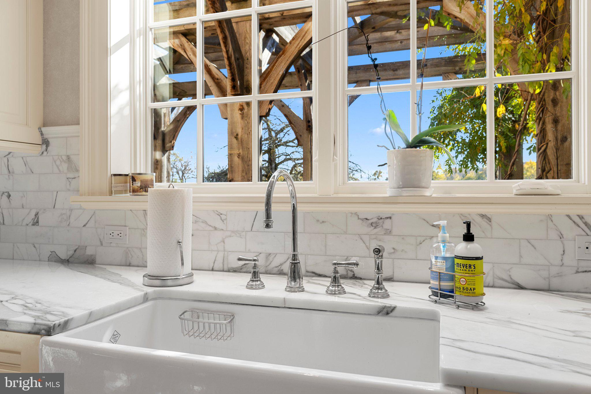 1077 Ginns Road Boyce, VA 22620 - Photo 27 of 140 Waterworks sink fixtures and backsplash