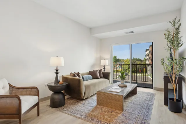 $2,145 | 7980 Rose Street, Victoria, MN 55386