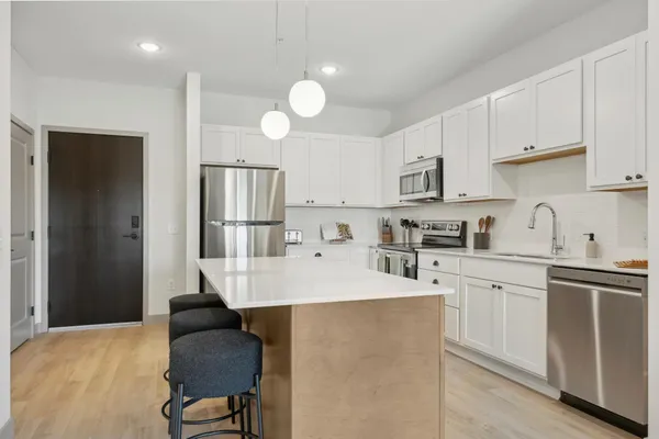 $2,145 | 7980 Rose Street, Victoria, MN 55386