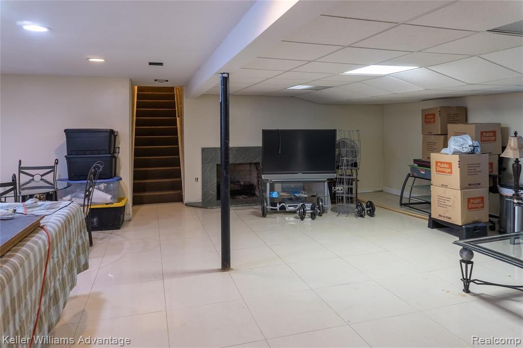 26073 Drake Road Farmington Hills, MI 48331 - Photo 30 of 39