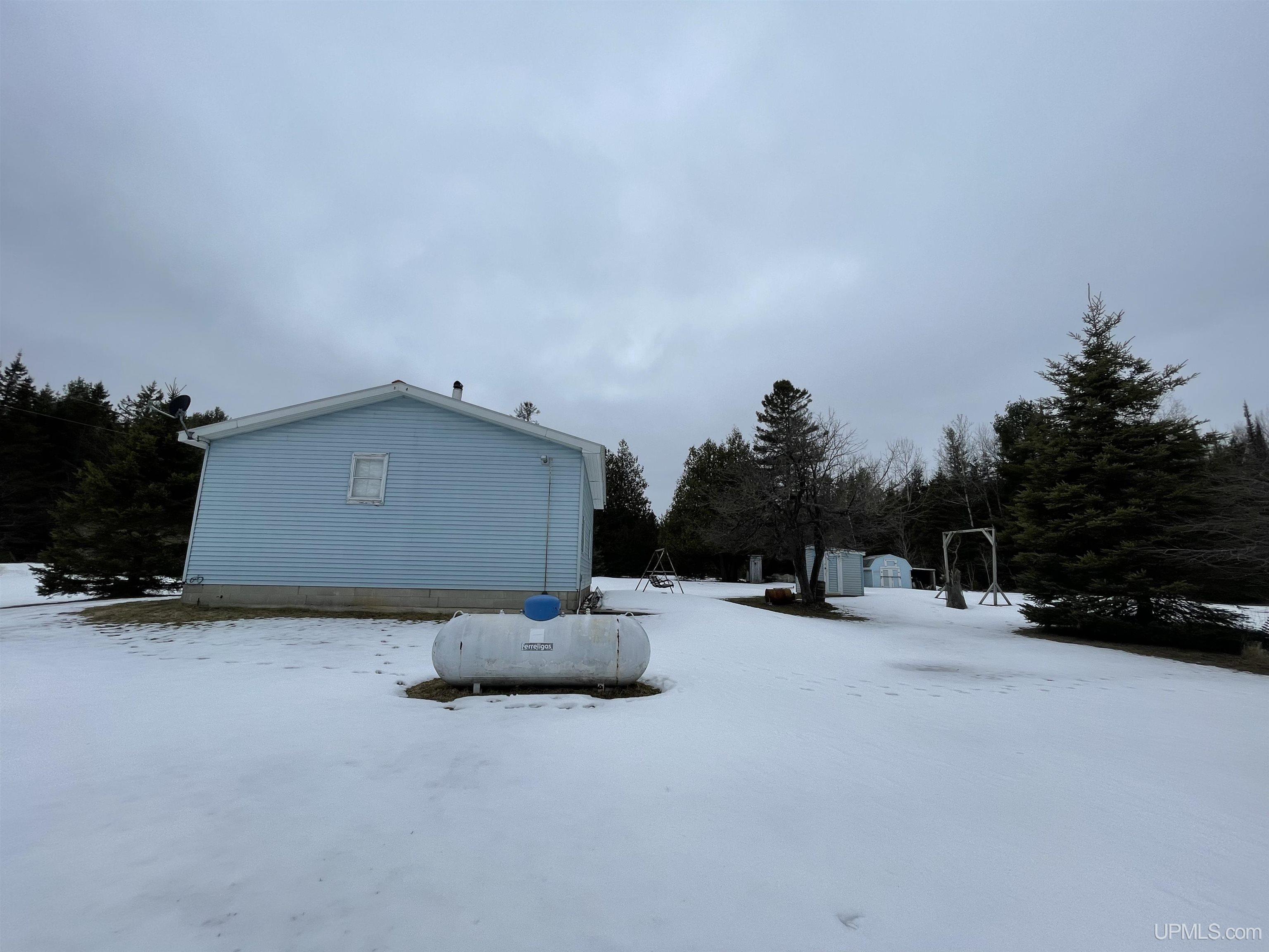 11128 Co Road Rapid River, MI 49878 - Photo 95 of 97