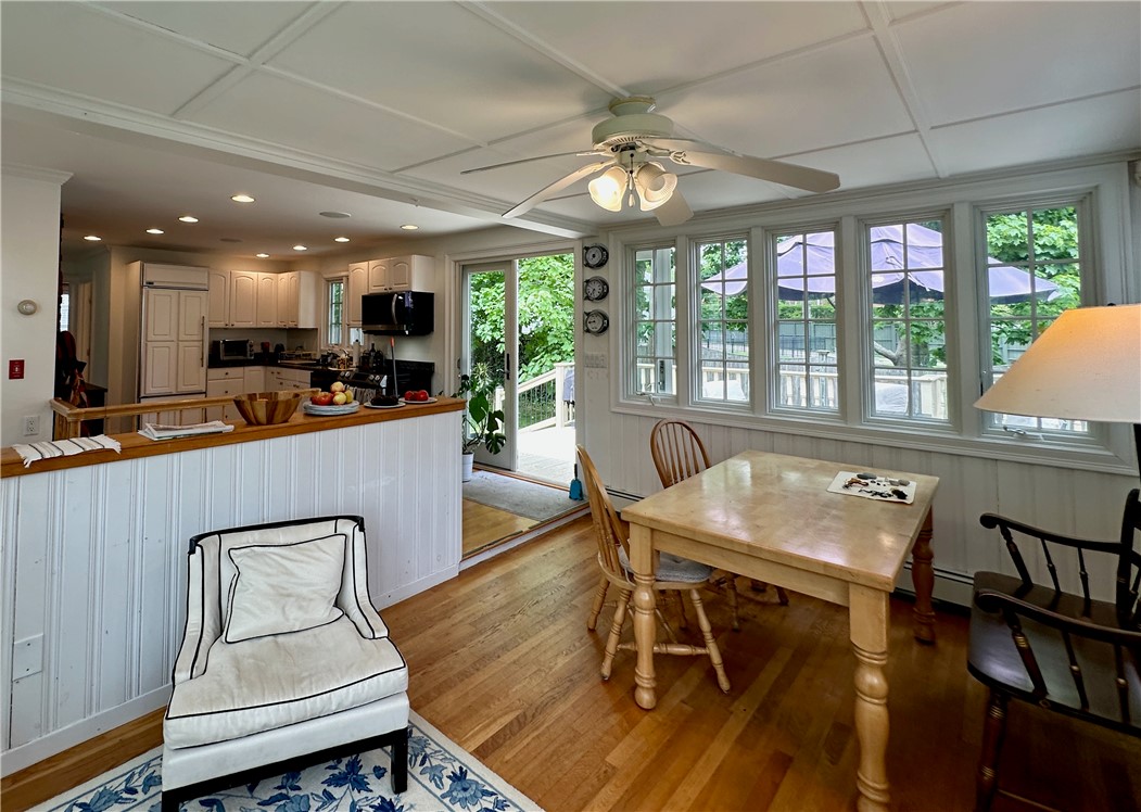 2 Cliff Terrace Newport, RI 02840 - Photo 9 of 18