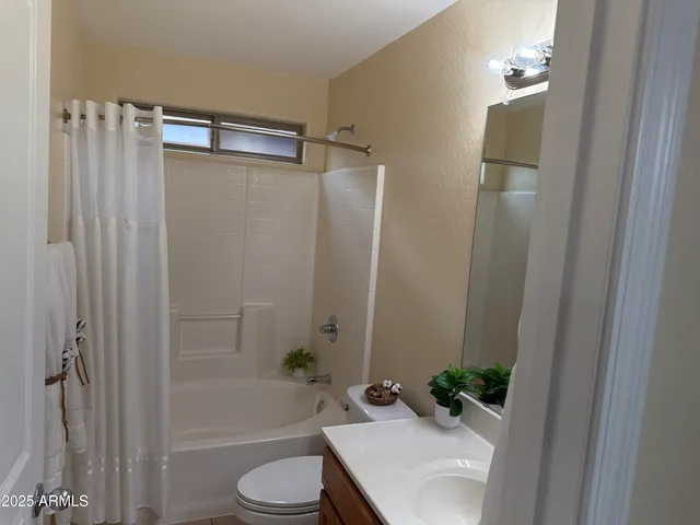 $1,600 | 2378 Greenbrier Lane, Casa Grande, AZ 85122