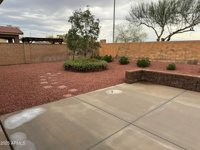 $1,600 | 2378 Greenbrier Lane, Casa Grande, AZ 85122