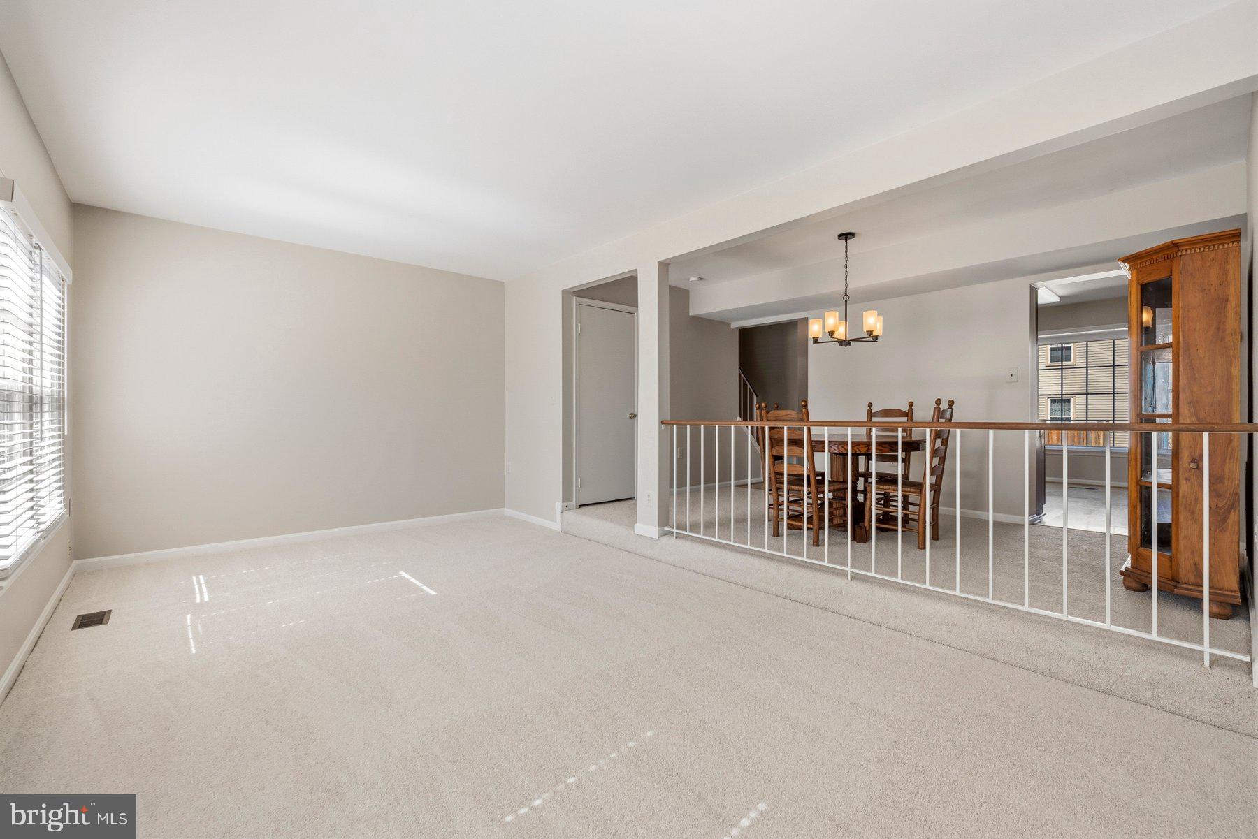 5539 Ridgeton Hill Court Fairfax, VA 22032 - Photo 12 of 33 Gallery Image 12