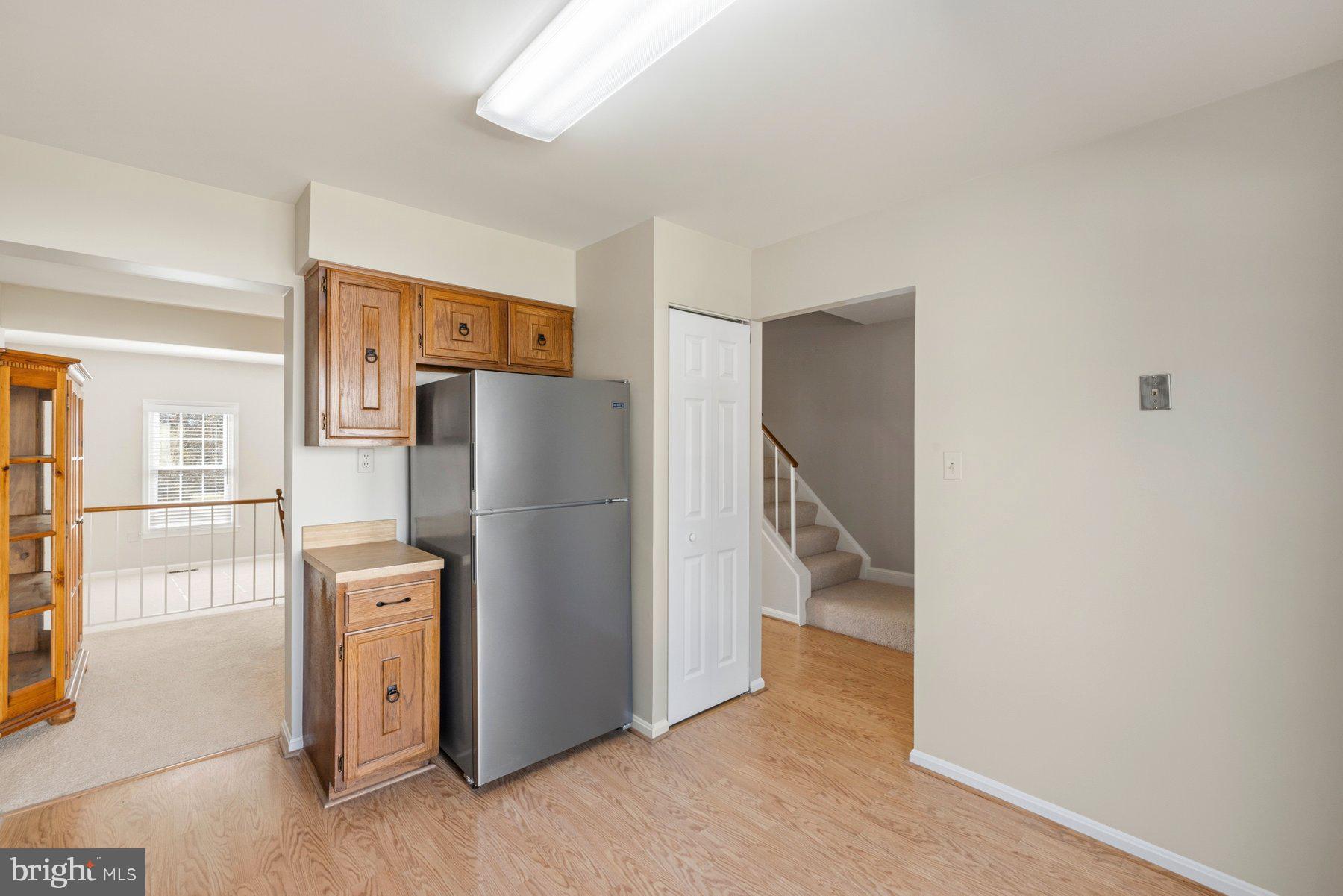 5539 Ridgeton Hill Court Fairfax, VA 22032 - Photo 5 of 33 Gallery Image 5