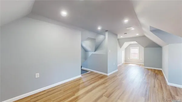 $1,298,000 | 386 Mulry Lane, Lawrence, NY 11559