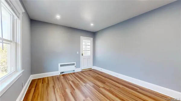 $1,298,000 | 386 Mulry Lane, Lawrence, NY 11559