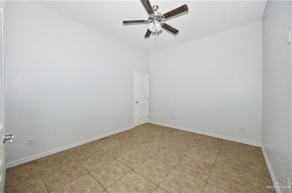 2715 Mimosa Street, Unit 2 Mission, TX 78574 - Photo 8 of 13