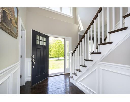 70 Sunset Point Hanover, MA 02339 - Photo 14 of 34